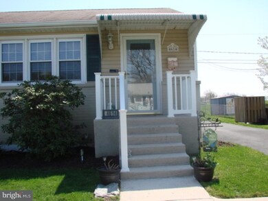 4614 Laura Dr, Wilmington, DE 19804 - photo 2