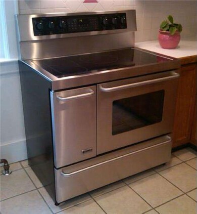 619 Derstine Ave, Lansdale, PA 19446 - photo 3