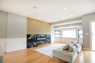 38 Bradford Ln, Bethpage, NY 11714 - photo 4