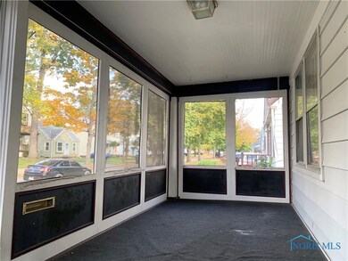 2141 Loxley Rd, Toledo, OH 43613 - photo 5