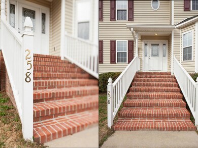 MLS 20151026 258 Briarwood Pl 003