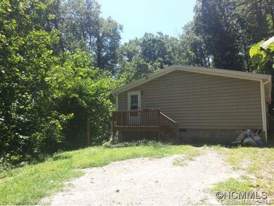 62 Hubbard Ln, Candler, NC 28715 - photo 2