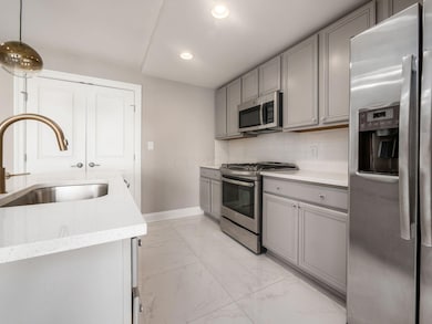 010_ W Broad St Unit 2701 018