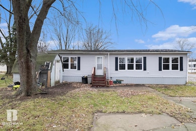 7267 109th St, Flushing, MI 48433 - photo 2