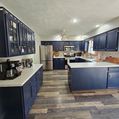 8638 N Finch Ln, Byron, IL 61010 - photo 5