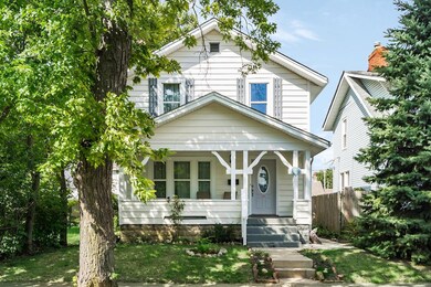 2- 622 Sheldon Front