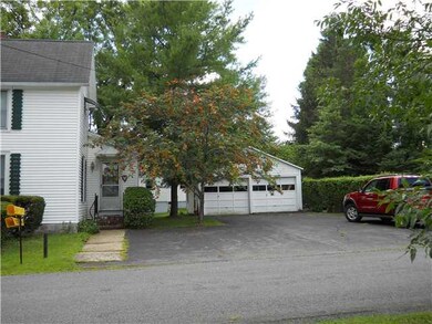 Parking Lot/Garage