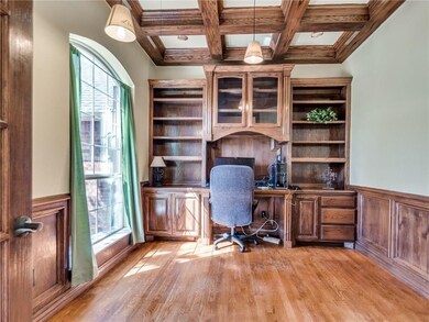 STUDY WITH FRONT LAWN VIEW, BUILT INS, CROFT CEILI