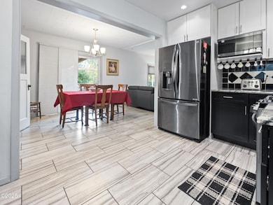 1572 NE Arcadia Dr, Toledo, OR 97391 - photo 7