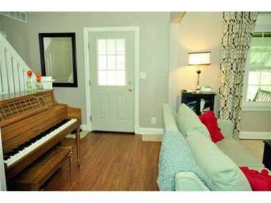 Entry/Foyer. Hardwood floor flows thru the entire 