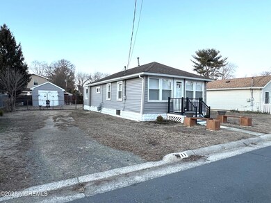 11 Cedar Ave, North Middletown, NJ 07748 - photo 3