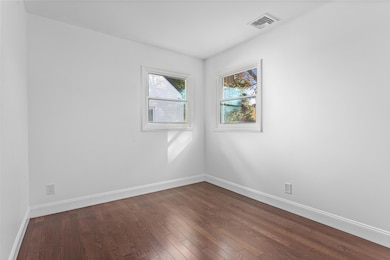 78 Jesse St, Freeport, NY 11520 - photo 6