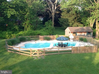 1477 Potter Ln, Wayne, PA 19087 - photo 3