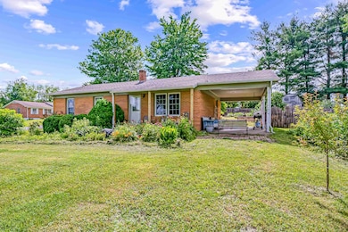 255 Rolling Hills Cir, Hillsville, VA 24343 - photo 5