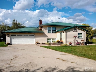 6395 E Beaverton Rd, Clare, MI 48617 - photo 2