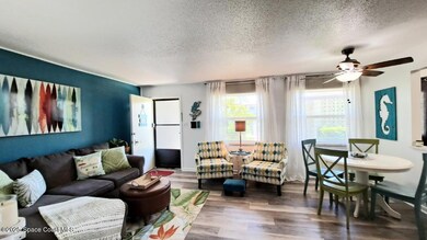Windward West #18 - Open Floor 4