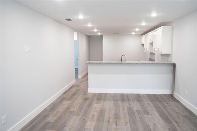 522 E 5th St, Bonham, TX 75418 - photo 6