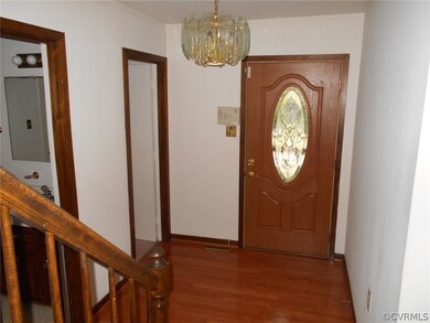 Entry foyer - hardwood floors