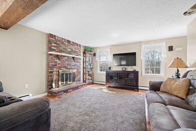 11 Adams Pond Rd, Derry, NH 03038 - photo 4