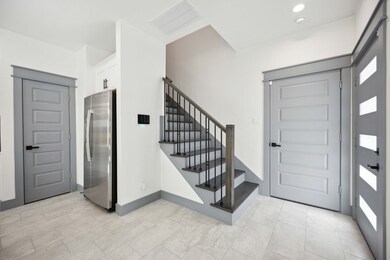 6637 Tuskegee St, Houston, TX 77091 - photo 4