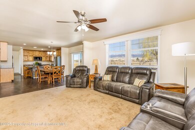 7 fam rm to kitchen for sale delta color