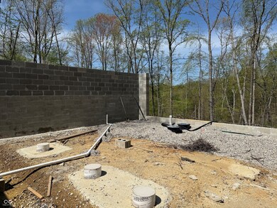 8448 E Dobbs Cemetary Rd, Columbus, IN 47201 - photo 6