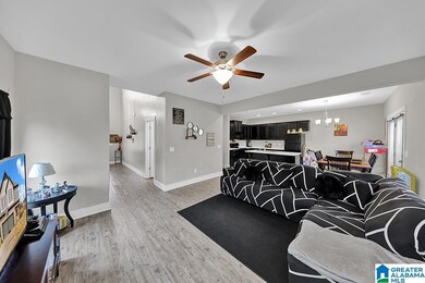 404 3rd St, Pleasant Grove, AL 35127 - photo 4