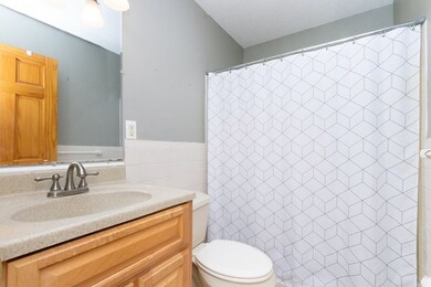 127 King St unit 303, Franklin, MA 02038 - photo 7