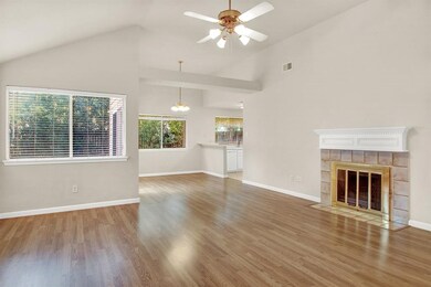 8534 Laurel Trails Dr, Houston, TX 77095 - photo 2