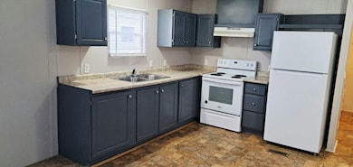 811 Bridge St unit 811, Chicago Heights, IL 60411 - photo 3