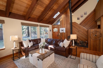 70701 Pasque Flower unit SM94, Black Butte Ranch, OR 97759 - photo 5