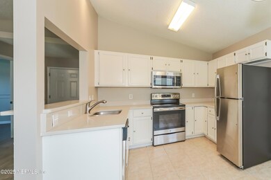 7453 Amandas Crossing Dr N, Jacksonville, FL 32244 - photo 5