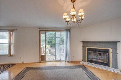 3696 Stutts Rd, Asheboro, NC 27205 - photo 5