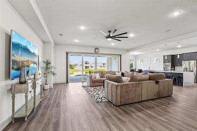 8743 Sanders Tree Loop, Wesley Chapel, FL 33545 - photo 4