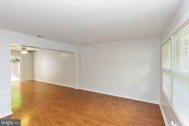 5467 High Tide Ct, Columbia, MD 21044 - photo 4