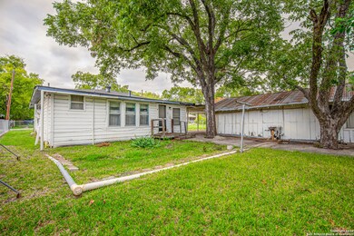 304 Saltillo St, San Marcos, TX 78666 - photo 3