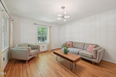 47 Davie Cir, Chapel Hill, NC 27514 - photo 5