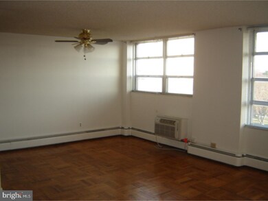 Radnor House unit 624, Bryn Mawr, PA 19010 - photo 4