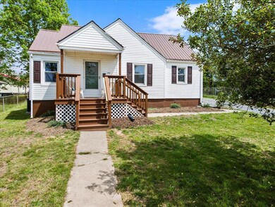 140 16th St NW, Pulaski, VA 24301 - photo 3