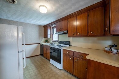 97 Barna St, Ludlow, MA 01056 - photo 6