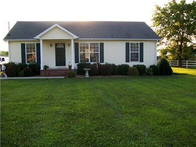 546 Minkslide Rd, Shelbyville, TN 37160 - photo 2