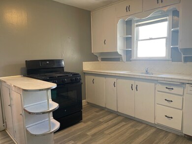 2302 E Elm Ave, Enid, OK 73701 - photo 7