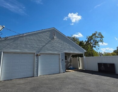 223 Hillside Ave, Piscataway, NJ 08854 - photo 7