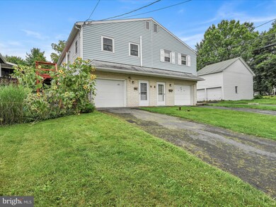 120 N Franklin St, Orwigsburg, PA 17961 - photo 2