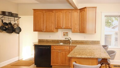 12 Richardson Ave unit 2, Arlington, MA 02476 - photo 7