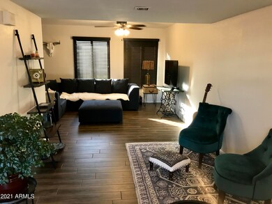 Living room 3