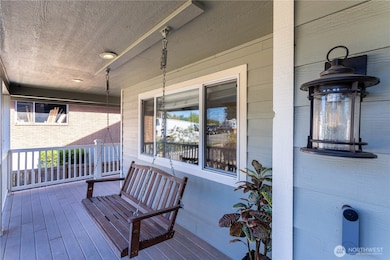 14636 46th Ave S, Tukwila, WA 98168 - photo 3