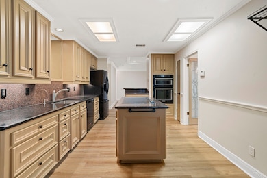 11502 Illiad Ct, Stafford, TX 77477 - photo 5