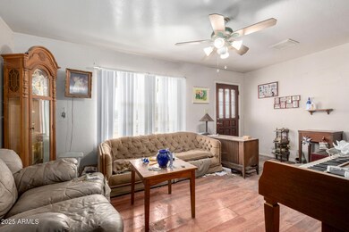 2944 W Northern Ave.