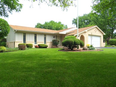 290 N Kingsway Dr, Aurora, IL 60506 - photo 7